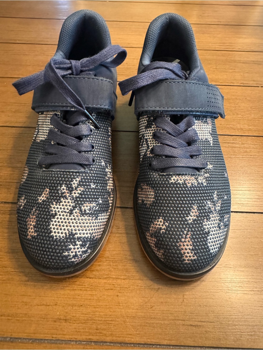 NOBULL Women’s Navy Lifting Shoes with Light Floral Accents 9.5 - Picture 11 of 12